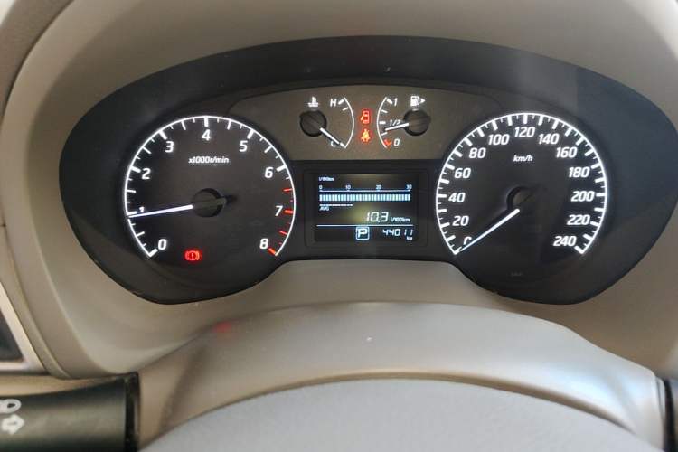 Used Nissan Sylphy 2012 1.6XE CVT Comfort Edition Instrument Cluster