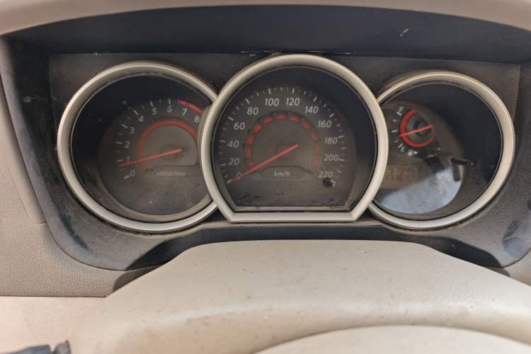 Used Nissan Sylphy 2012 Classic 1.6XE Manual Comfort Edition Instrument Cluster