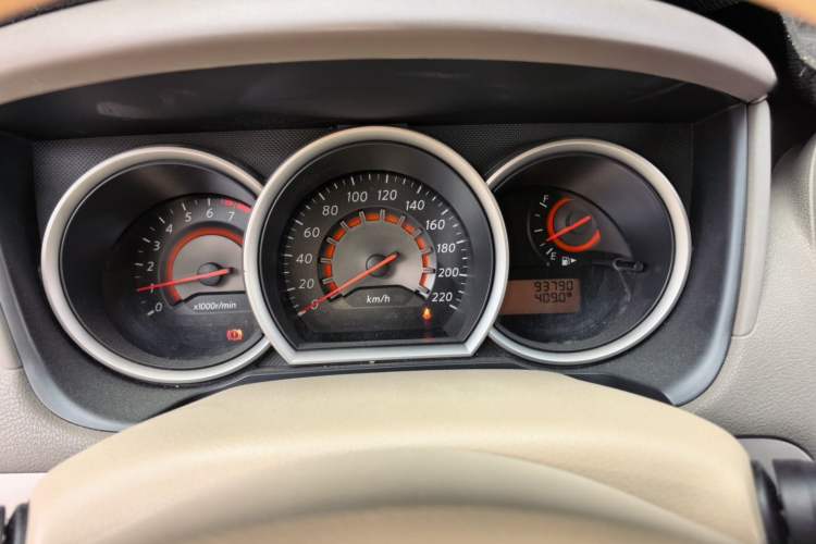 Used Nissan Sylphy 2012 Classic 1.6XE Manual Comfort Edition Instrument Cluster