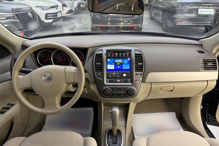 Used Nissan Sylphy 2012 Classic 1.6XE Automatic Comfort Edition Interior 1