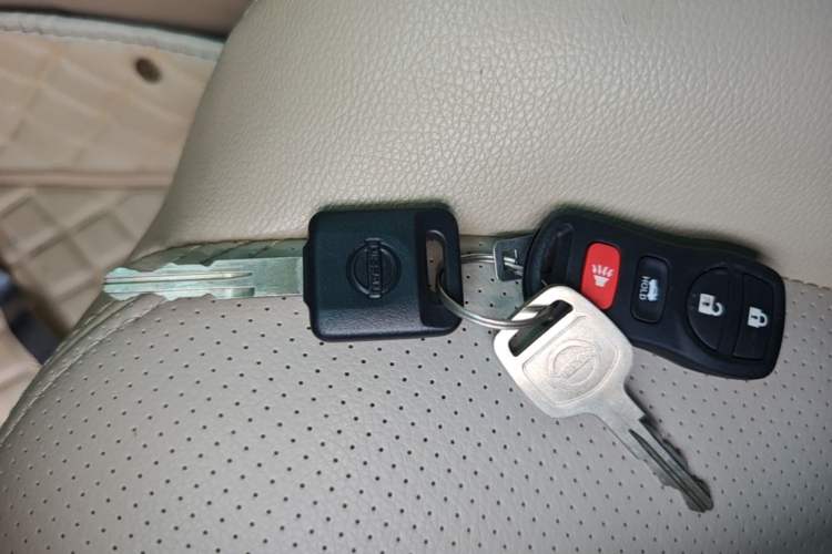 Used Nissan Sylphy 2012 Classic 1.6XE Manual Comfort Edition Interior 1