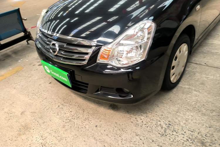 Used Nissan Sylphy 2012 Classic 1.6XE Automatic Comfort Edition Left Front Headlight