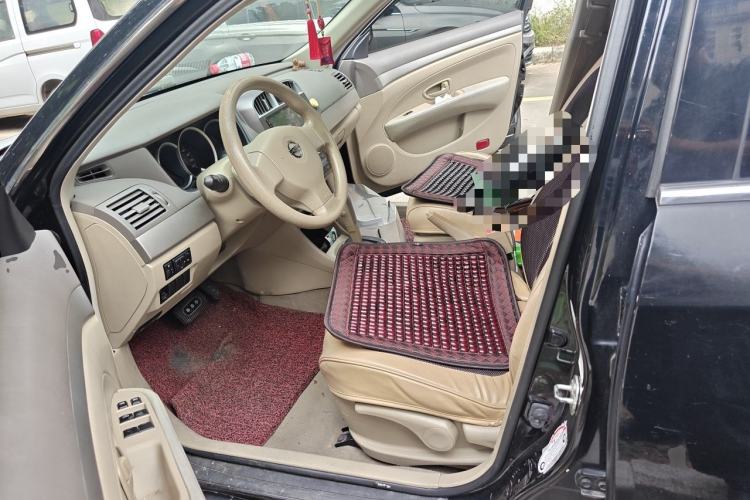 Used Nissan Sylphy 2012 Classic 1.6XE Automatic Comfort Edition Left Front Seat