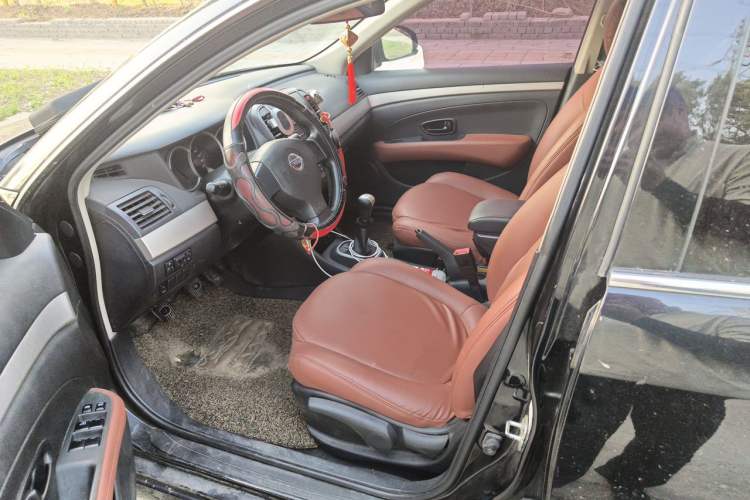 Used Nissan Sylphy 2012 Classic 1.6XE Manual Comfort Edition Left Front Seat