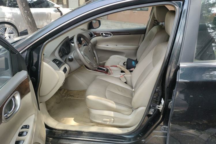 Used Nissan Sylphy 2012 1.6 XL CVT Luxury Edition Left Front Seat
