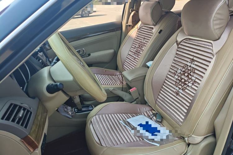 Used Nissan Sylphy 2012 Classic 1.6XE Automatic Comfort Edition Left Front Seat