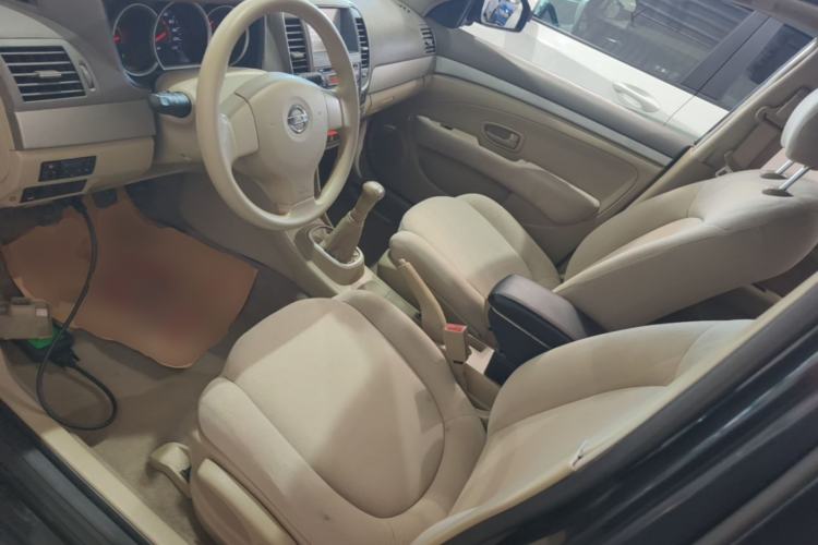 Used Nissan Sylphy 2012 Classic 1.6XE Manual Comfort Edition Left Front Seat