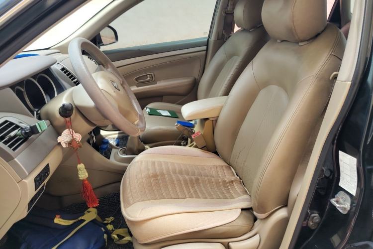Used Nissan Sylphy 2012 Classic 1.6XE Manual Comfort Edition Left Front Seat