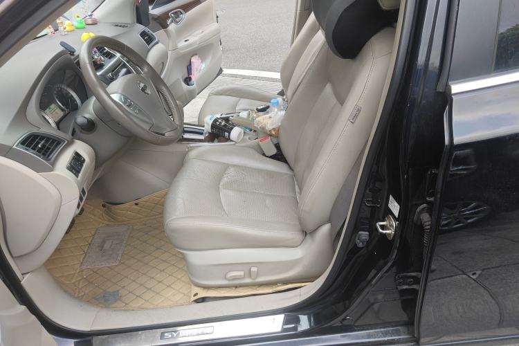 Used Nissan Sylphy 2012 1.8XL CVT Luxury Edition Left Front Seat