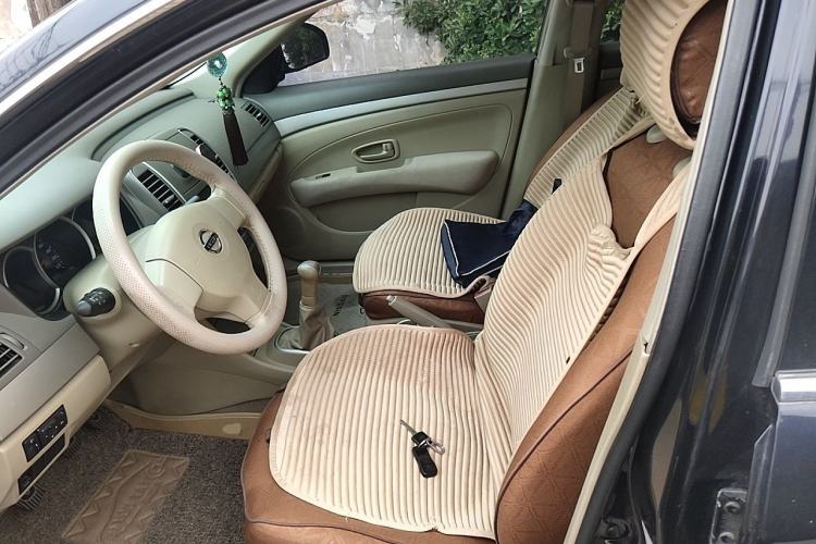 Used Nissan Sylphy 2012 Classic 1.6XE Manual Comfort Edition Left Front Seat