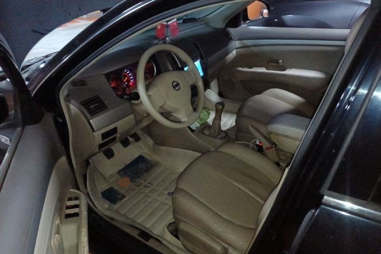 Used Nissan Sylphy 2012 Classic 1.6XE Manual Comfort Edition Left Front Seat