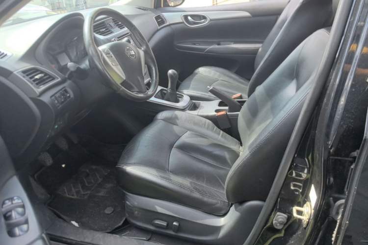 Used Nissan Sylphy 2012 1.6 XL Manual Luxury Edition Left Front Seat