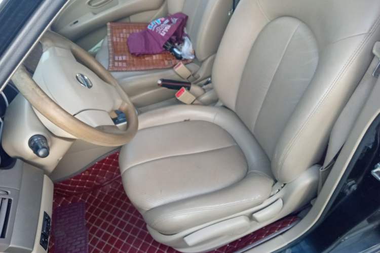 Used Nissan Sylphy 2012 1.6 XL CVT Luxury Edition Left Front Seat