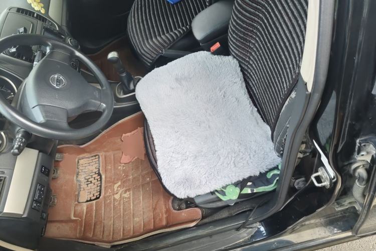 Used Nissan Sylphy 2012 Classic 1.6XE Manual Comfort Edition Left Front Seat