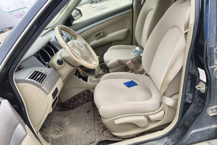 Used Nissan Sylphy 2012 Classic 1.6XE Manual Comfort Edition Left Front Seat