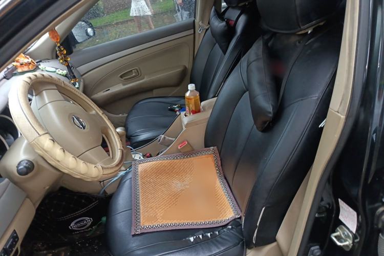 Used Nissan Sylphy 2012 Classic 1.6XL Manual Luxury Edition Left Front Seat