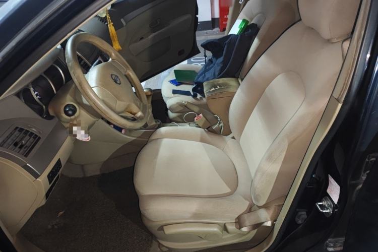 Used Nissan Sylphy 2012 Classic 1.6XE Manual Comfort Edition Left Front Seat