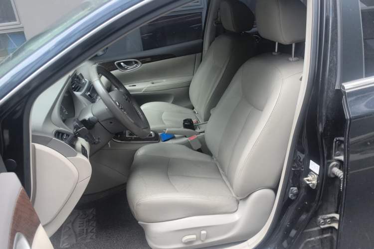 Used Nissan Sylphy 2012 1.6 XL CVT Luxury Edition Left Front Seat