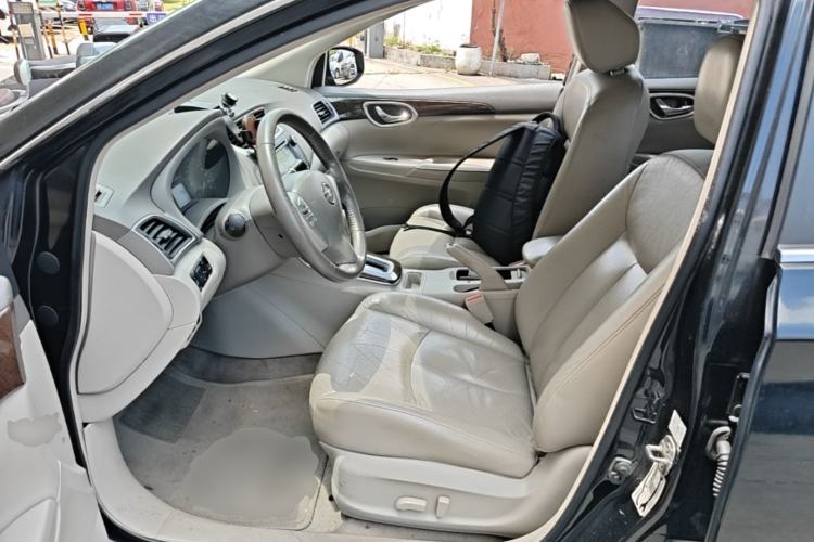 Used Nissan Sylphy 2012 1.6 XL CVT Luxury Edition Left Front Seat