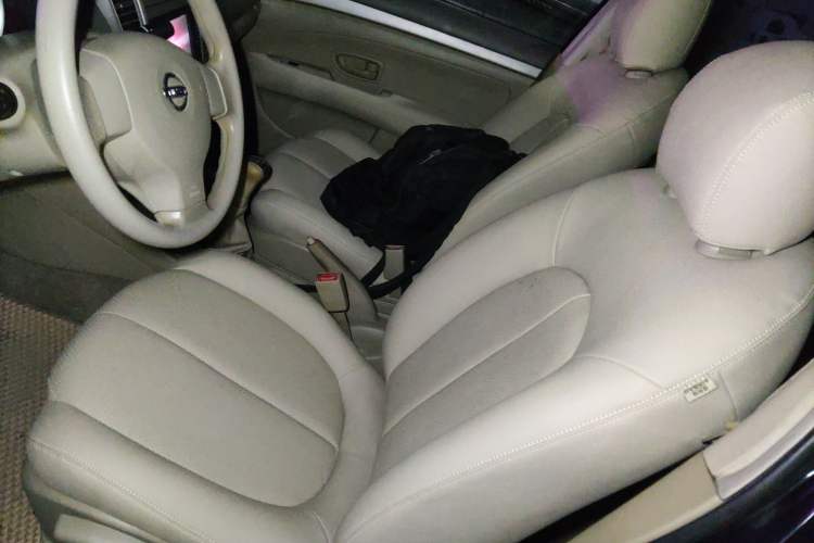Used Nissan Sylphy 2012 Classic 1.6XE Manual Comfort Edition Left Front Seat
