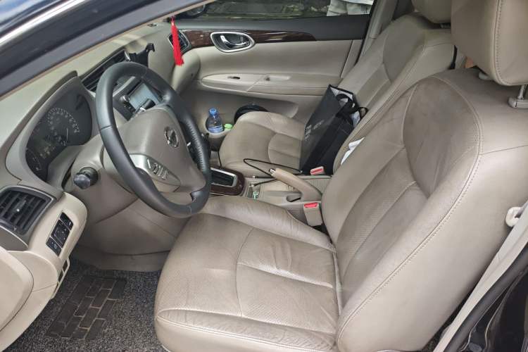 Used Nissan Sylphy 2012 1.6 XL CVT Luxury Edition Left Front Seat