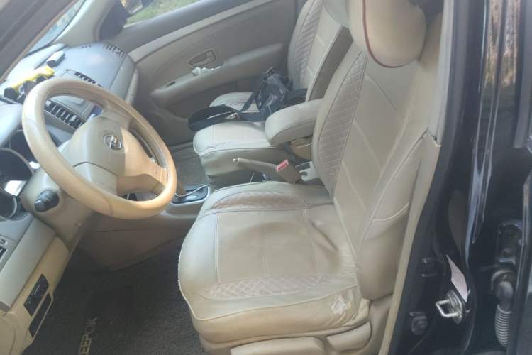 Used Nissan Sylphy 2012 Classic 1.6XE Automatic Comfort Edition Left Front Seat