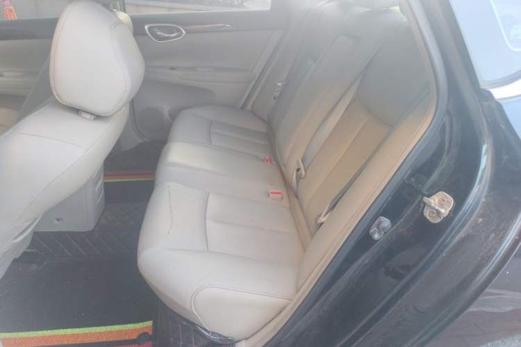 Used Nissan Sylphy 2012 1.6 XL CVT Luxury Edition Left Rear Seat
