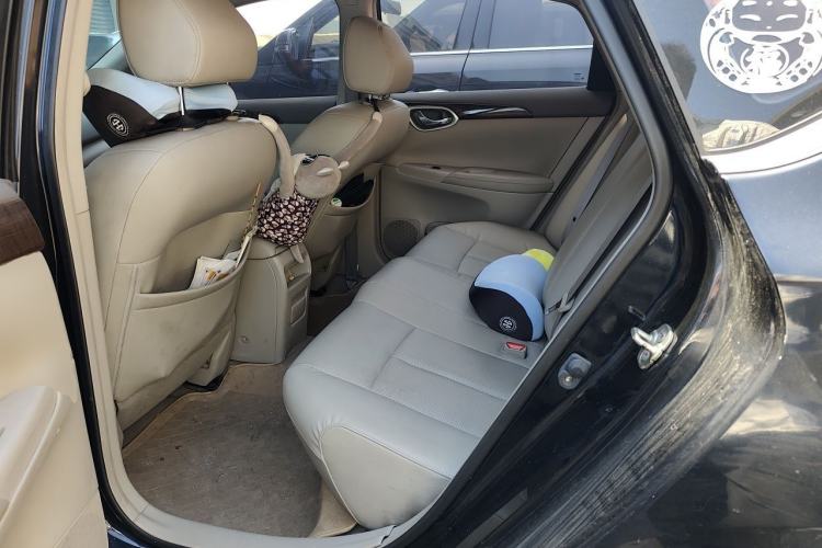 Used Nissan Sylphy 2012 1.6 XL Manual Luxury Edition Left Rear Seat