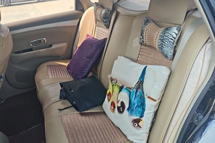 Used Nissan Sylphy 2012 Classic 1.6XE Automatic Comfort Edition Left Rear Seat