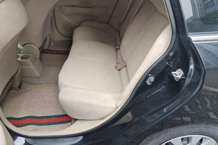 Used Nissan Sylphy 2012 Classic 1.6XE Manual Comfort Edition Left Rear Seat