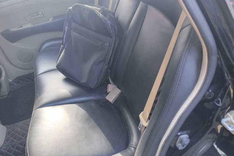 Used Nissan Sylphy 2012 Classic 1.6XE Manual Comfort Edition Left Rear Seat
