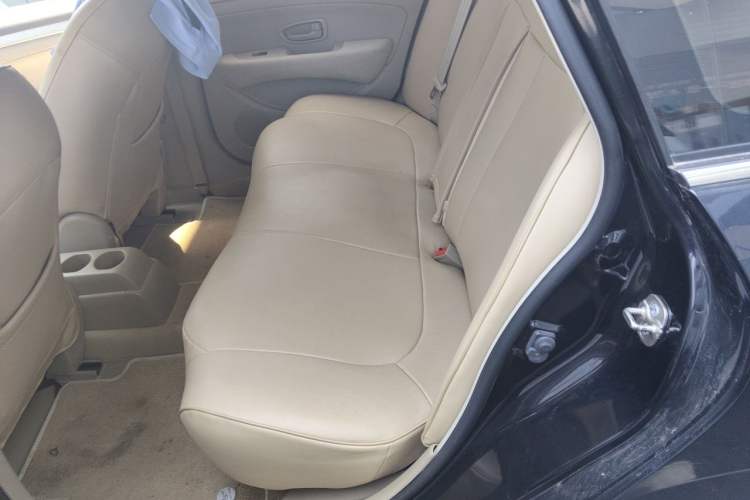 Used Nissan Sylphy 2012 Classic 1.6XE Manual Comfort Edition Left Rear Seat