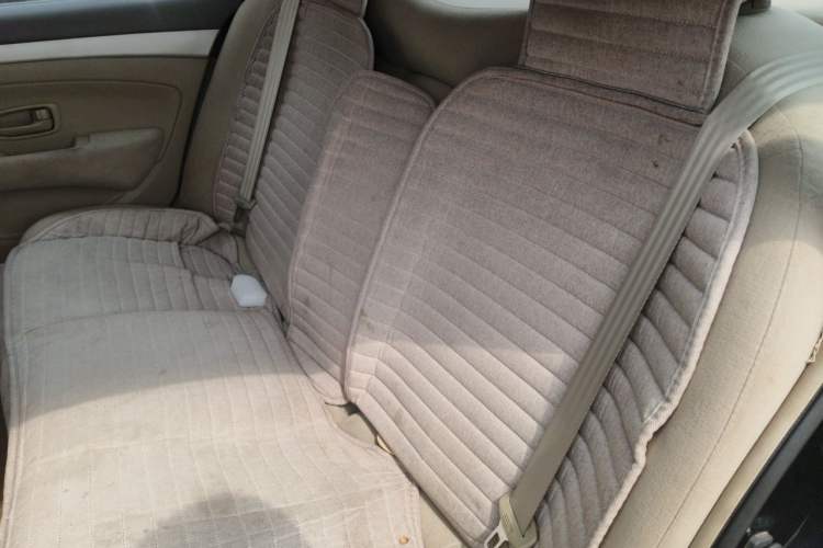 Used Nissan Sylphy 2012 Classic 1.6XE Manual Comfort Edition Left Rear Seat
