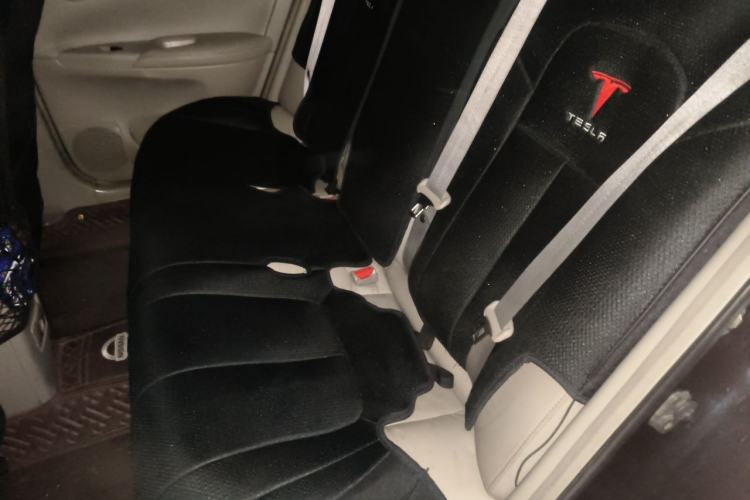 Used Nissan Sylphy 2012 1.6 XL Manual Luxury Edition Left Rear Seat