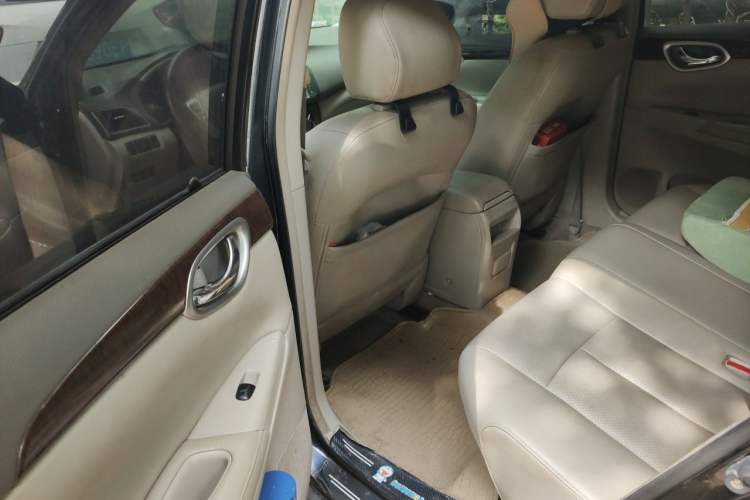 Used Nissan Sylphy 2012 1.6 XL CVT Luxury Edition Left Rear Seat