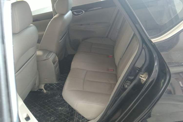 Used Nissan Sylphy 2012 1.6 XL CVT Luxury Edition Left Rear Seat