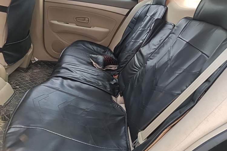 Used Nissan Sylphy 2012 Classic 1.6XE Manual Comfort Edition Left Rear Seat