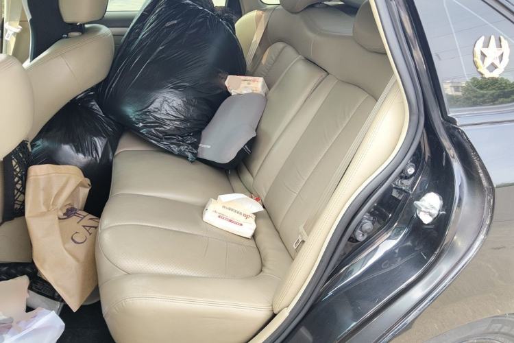 Used Nissan Sylphy 2012 Classic 1.6XL Manual Luxury Edition Left Rear Seat