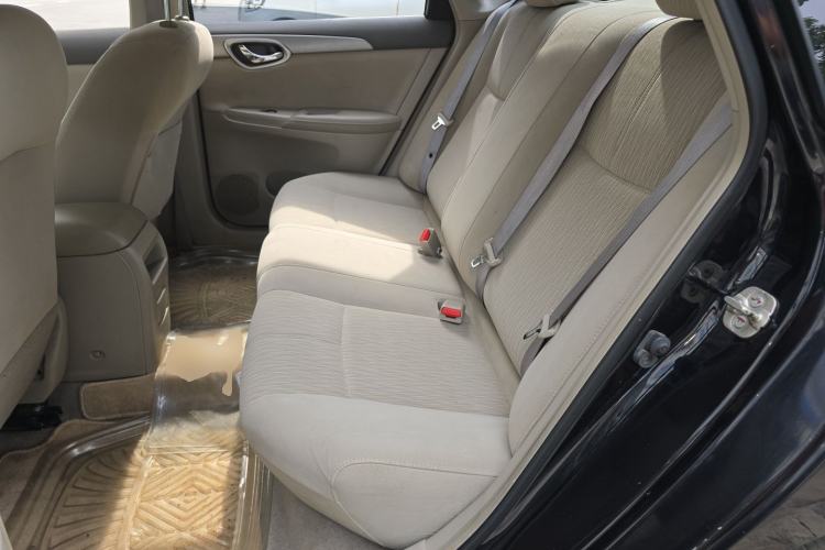 Used Nissan Sylphy 2012 1.6XE CVT Comfort Edition Left Rear Seat