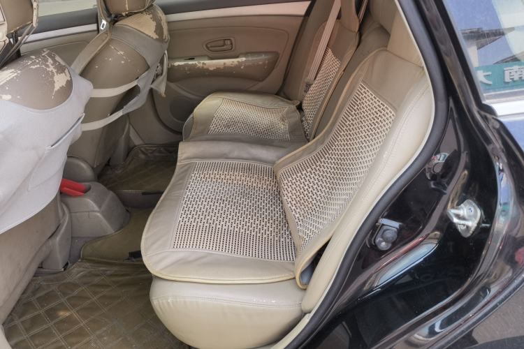 Used Nissan Sylphy 2012 Classic 1.6XE Manual Comfort Edition Left Rear Seat