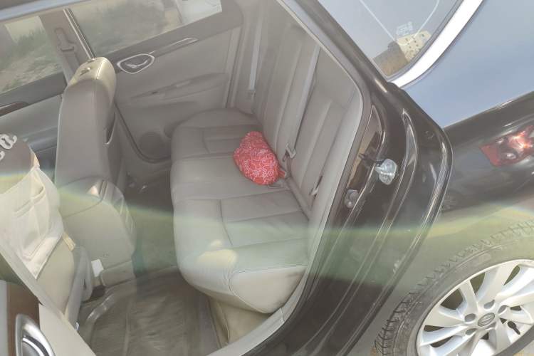 Used Nissan Sylphy 2012 1.6 XL Manual Luxury Edition Left Rear Seat