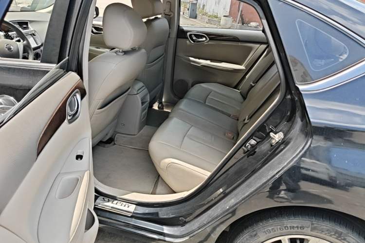 Used Nissan Sylphy 2012 1.6 XL CVT Luxury Edition Left Rear Seat