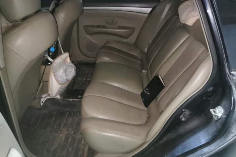 Used Nissan Sylphy 2012 Classic 1.6XL Manual Luxury Edition Left Rear Seat