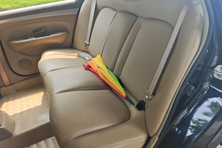 Used Nissan Sylphy 2012 Classic 1.6XE Manual Comfort Edition Left Rear Seat