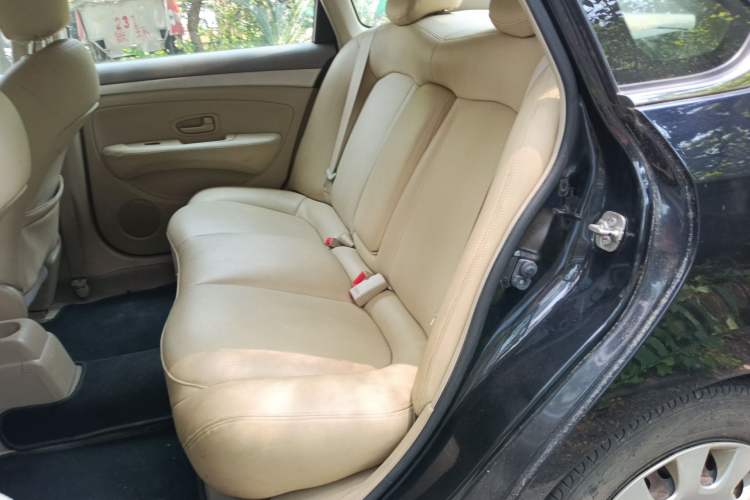 Used Nissan Sylphy 2012 Classic 1.6XE Manual Comfort Edition Left Rear Seat