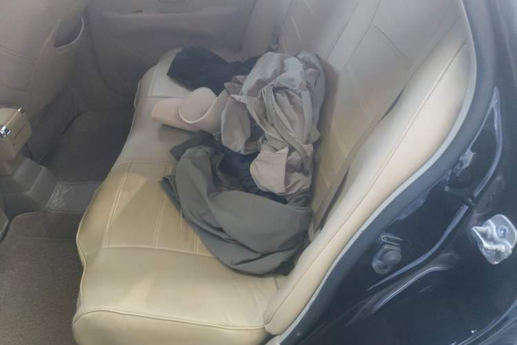 Used Nissan Sylphy 2012 Classic 1.6XE Automatic Comfort Edition Left Rear Seat
