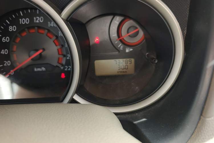 Used Nissan Sylphy 2012 Classic 1.6XE Manual Comfort Edition Odometer Close Up
