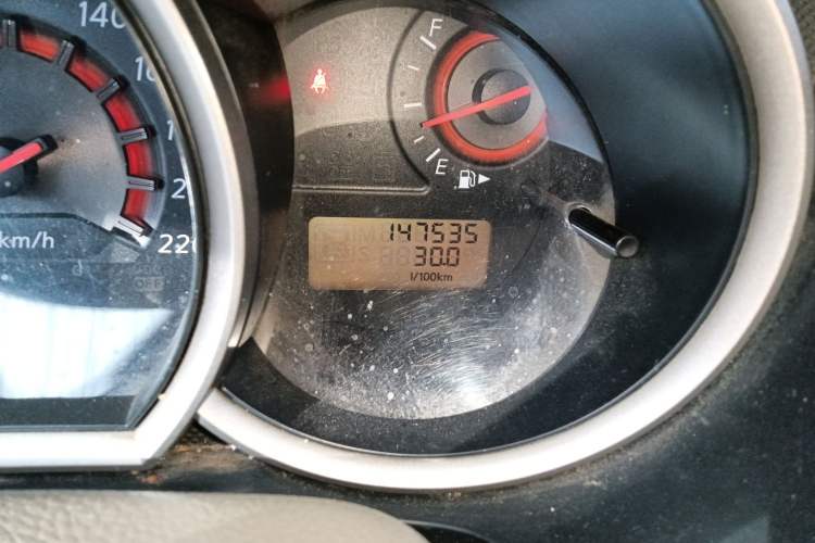 Used Nissan Sylphy 2012 Classic 1.6XE Manual Comfort Edition Odometer Close Up