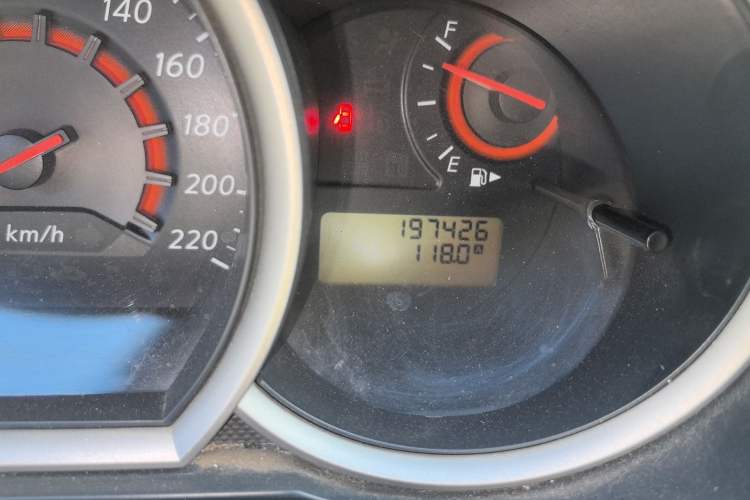 Used Nissan Sylphy 2012 Classic 1.6XE Manual Comfort Edition Odometer Close Up