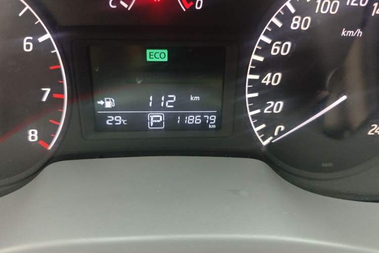 Used Nissan Sylphy 2012 1.6 XL CVT Luxury Edition Odometer Close Up